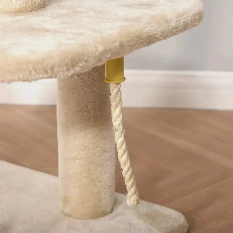 Arbre à chat avec panier - Confort assuré